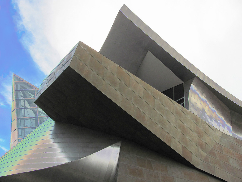 Architecture contemporaine en Occitanie : Norman Foster, RCR et les grands projets